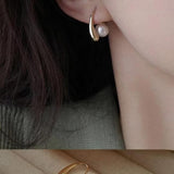 Keisha Petite Pearl Earring