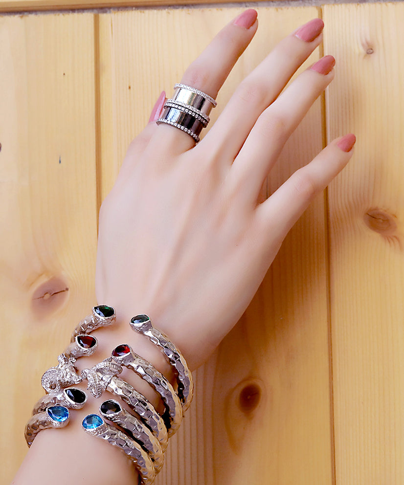 Metallic Adjustable Band Ring
