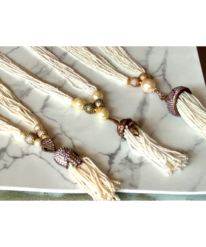Tassel Serpentine Pendant Pearl Necklace
